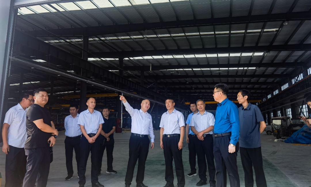 長(zhǎng)垣市人大常委會(huì)副主任張發(fā)才一行蒞臨蒲瑞公司新廠區(qū)調(diào)研指導(dǎo)